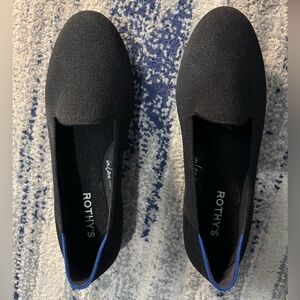 Rothy’s “The Lounge Loafer” Black Flats